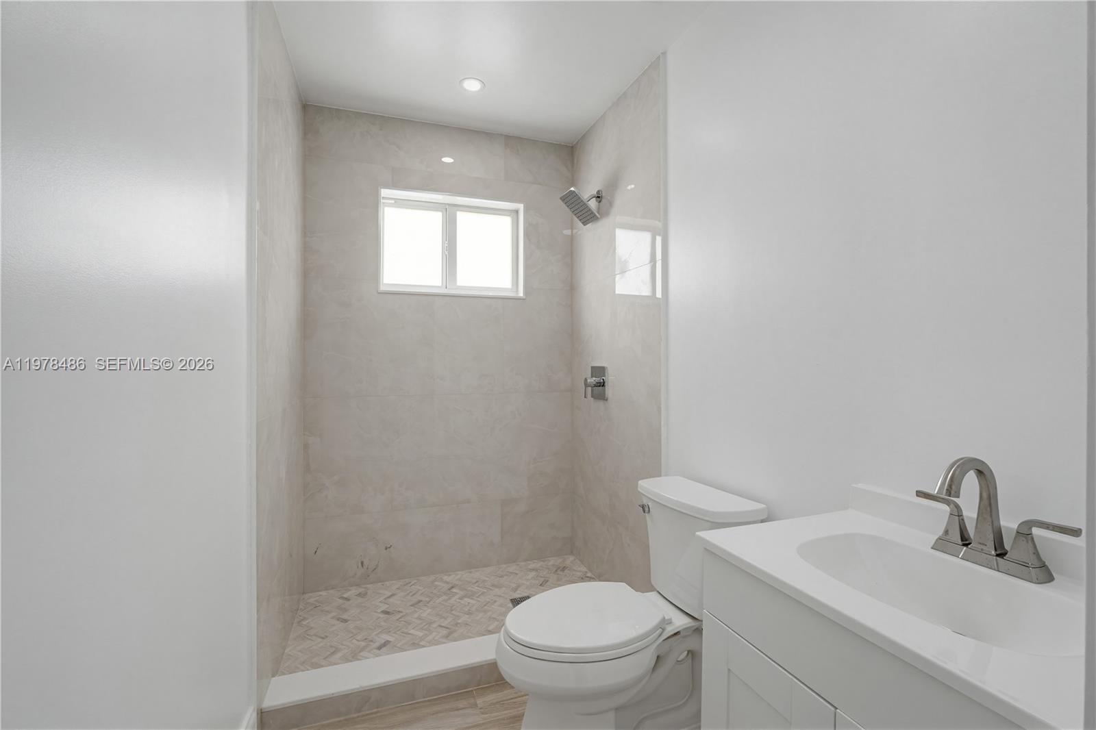 11012 SW 117th St Miami, FL 33176