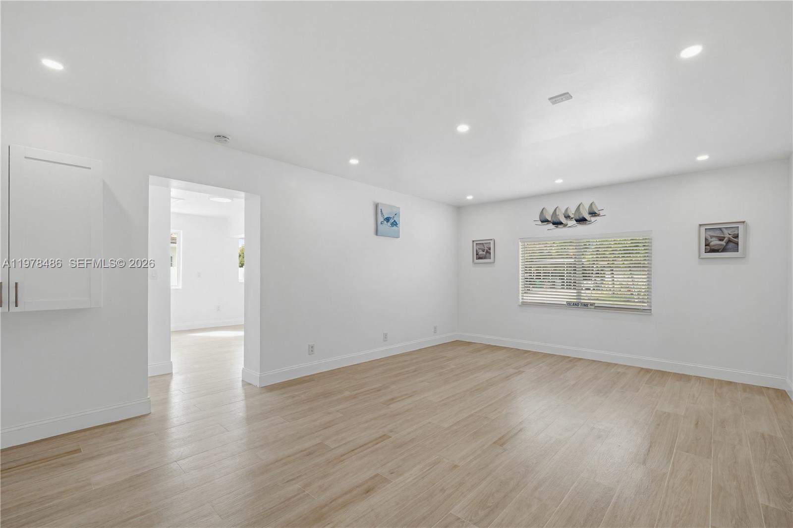 11012 SW 117th St Miami, FL 33176