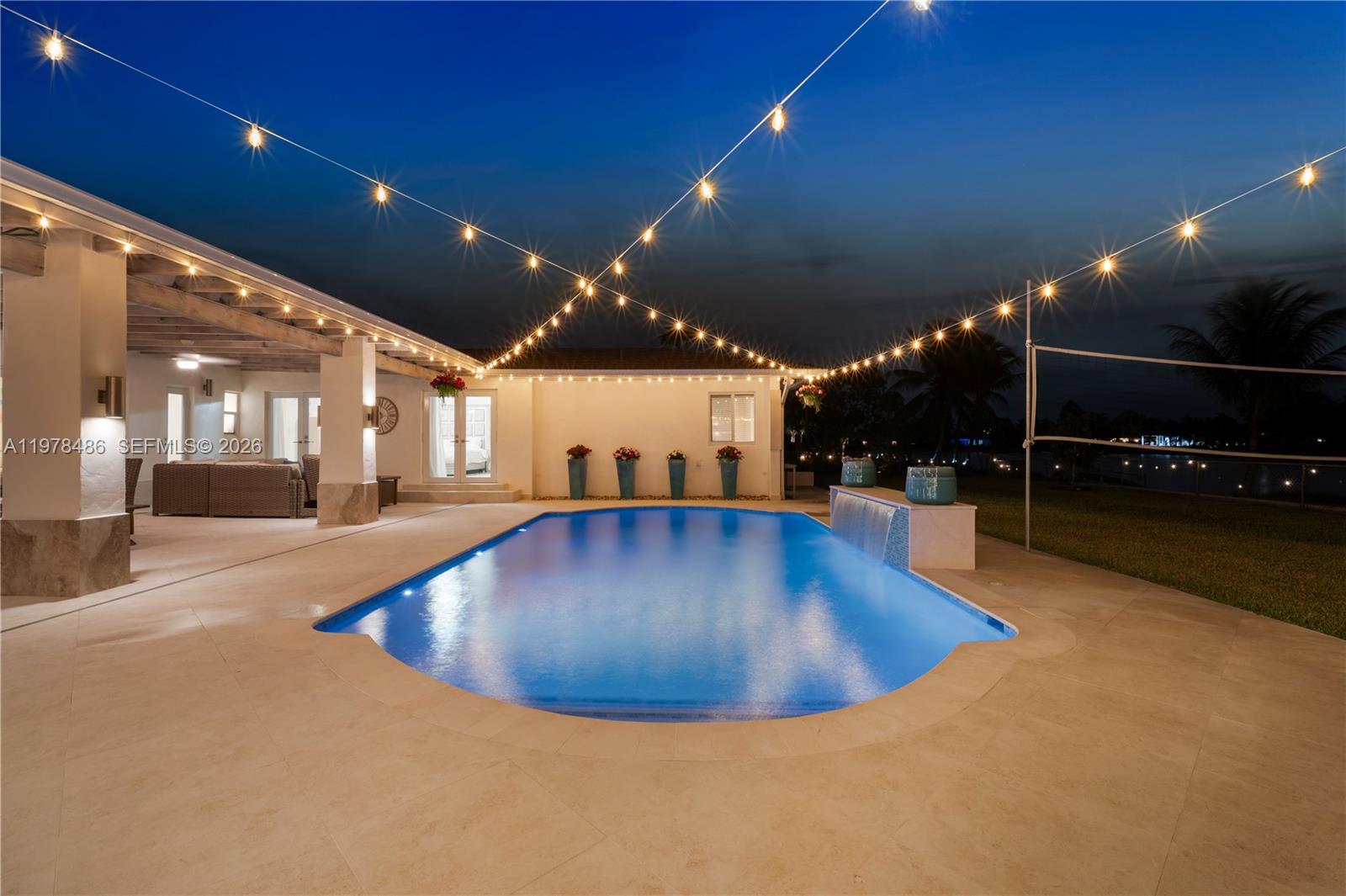 11012 SW 117th St Miami, FL 33176