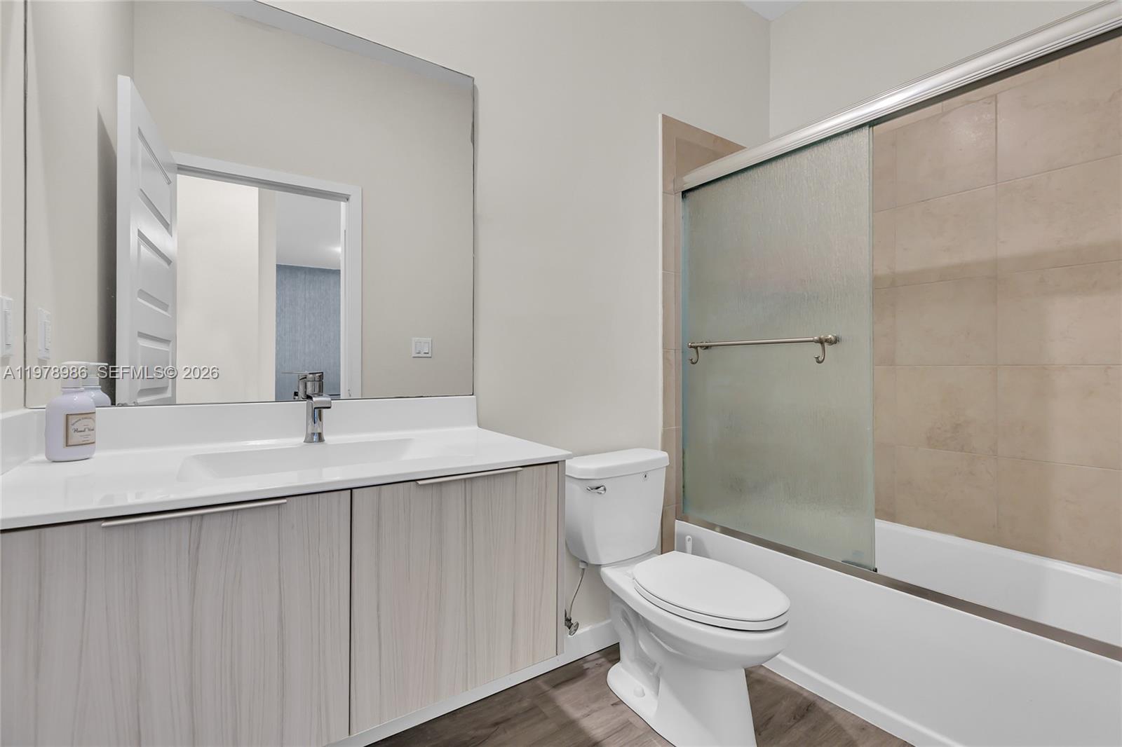 7925 NW 104th Ave #28 Doral, FL 33178