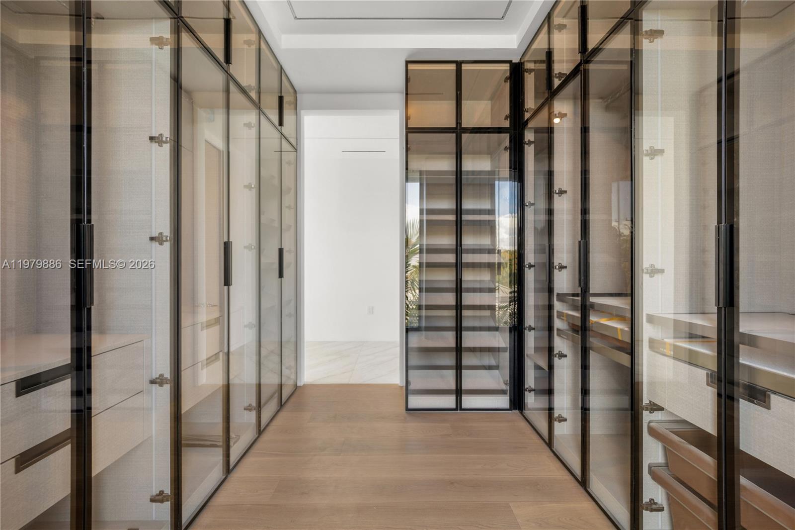 2094 Prairie Ave Miami Beach, FL 33139