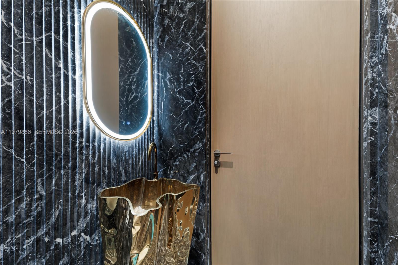 2094 Prairie Ave Miami Beach, FL 33139