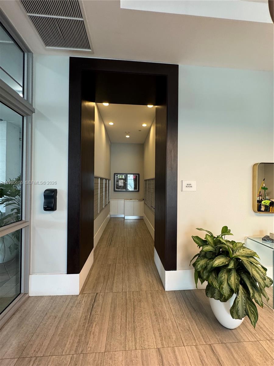 140 S Dixie Hwy #1035 Hollywood, FL 33020