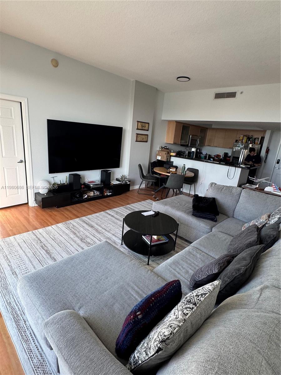 140 S Dixie Hwy #1035 Hollywood, FL 33020