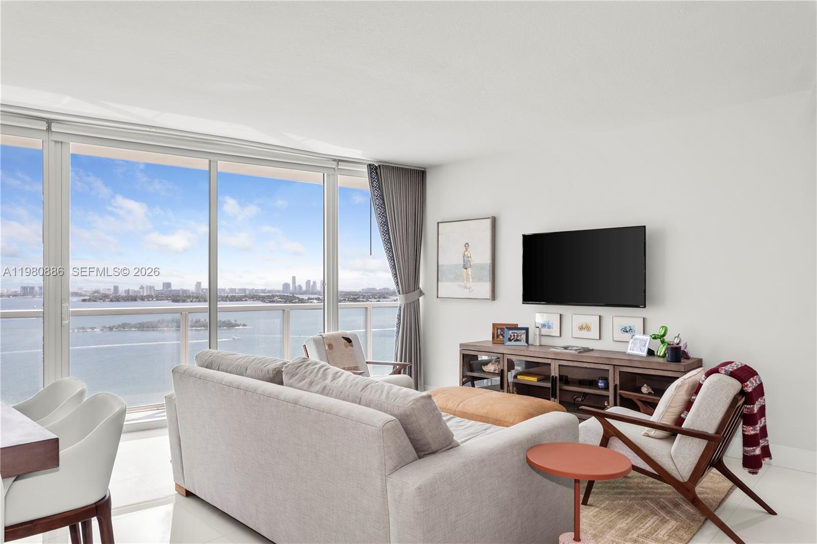 665 NE 25th St #2102 Miami, FL 33137