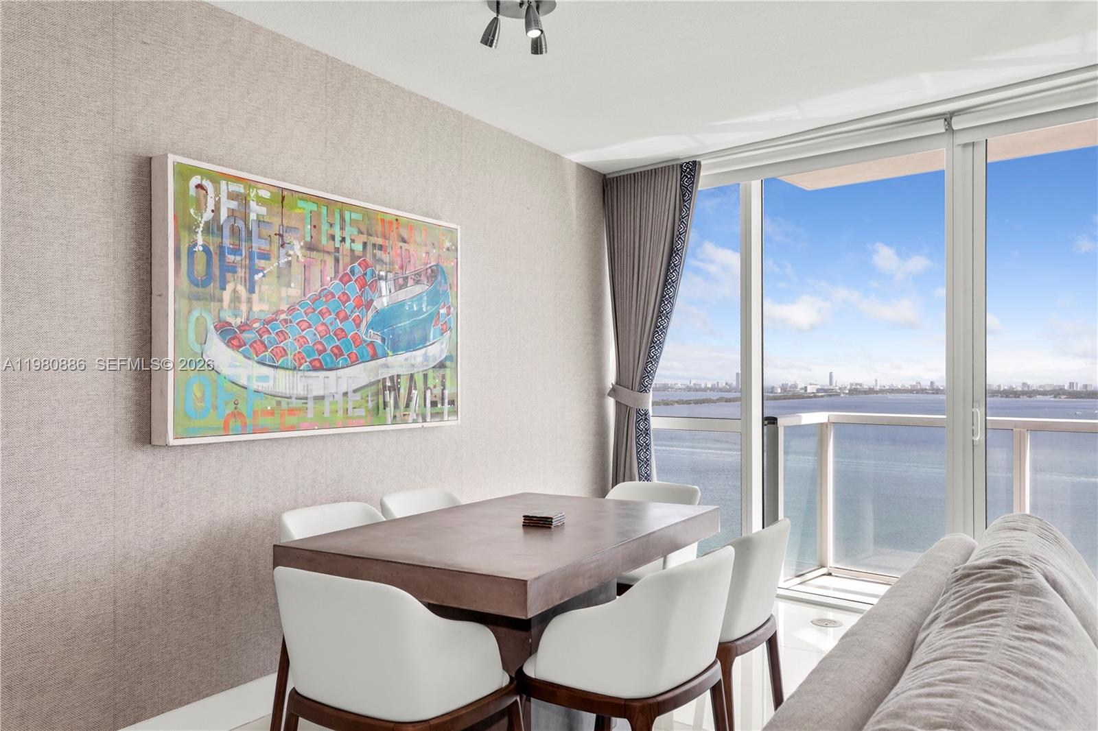 665 NE 25th St #2102 Miami, FL 33137