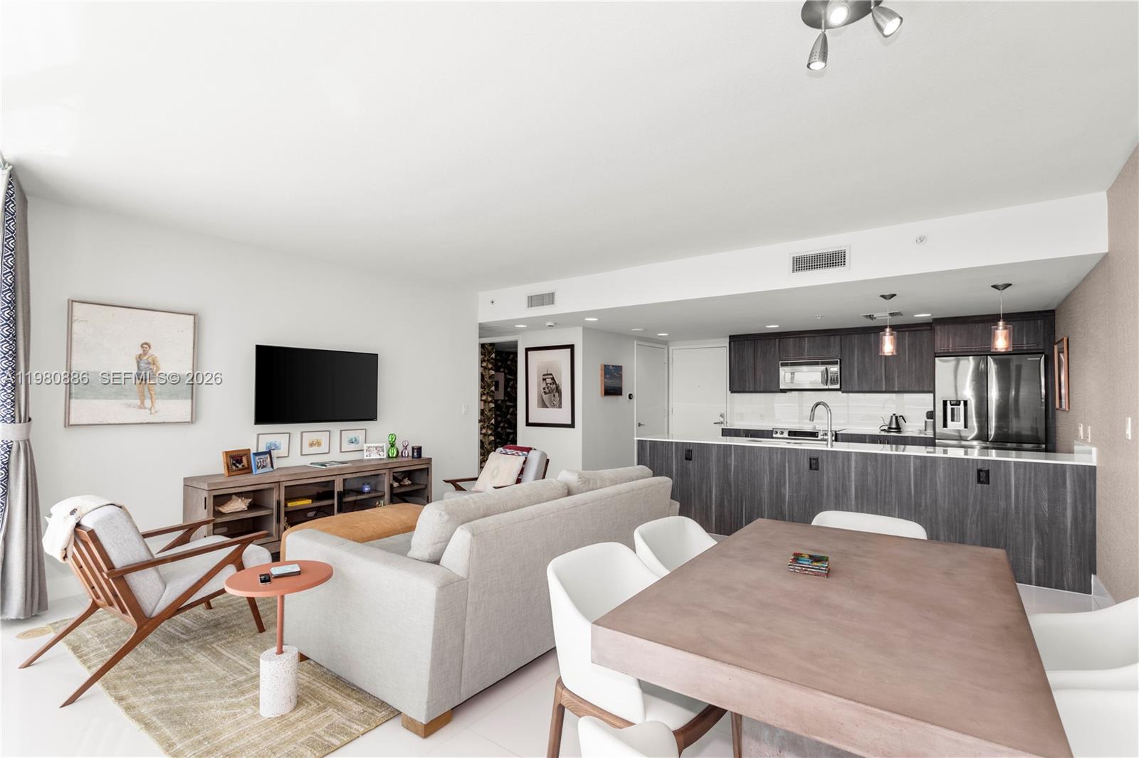 665 NE 25th St #2102 Miami, FL 33137