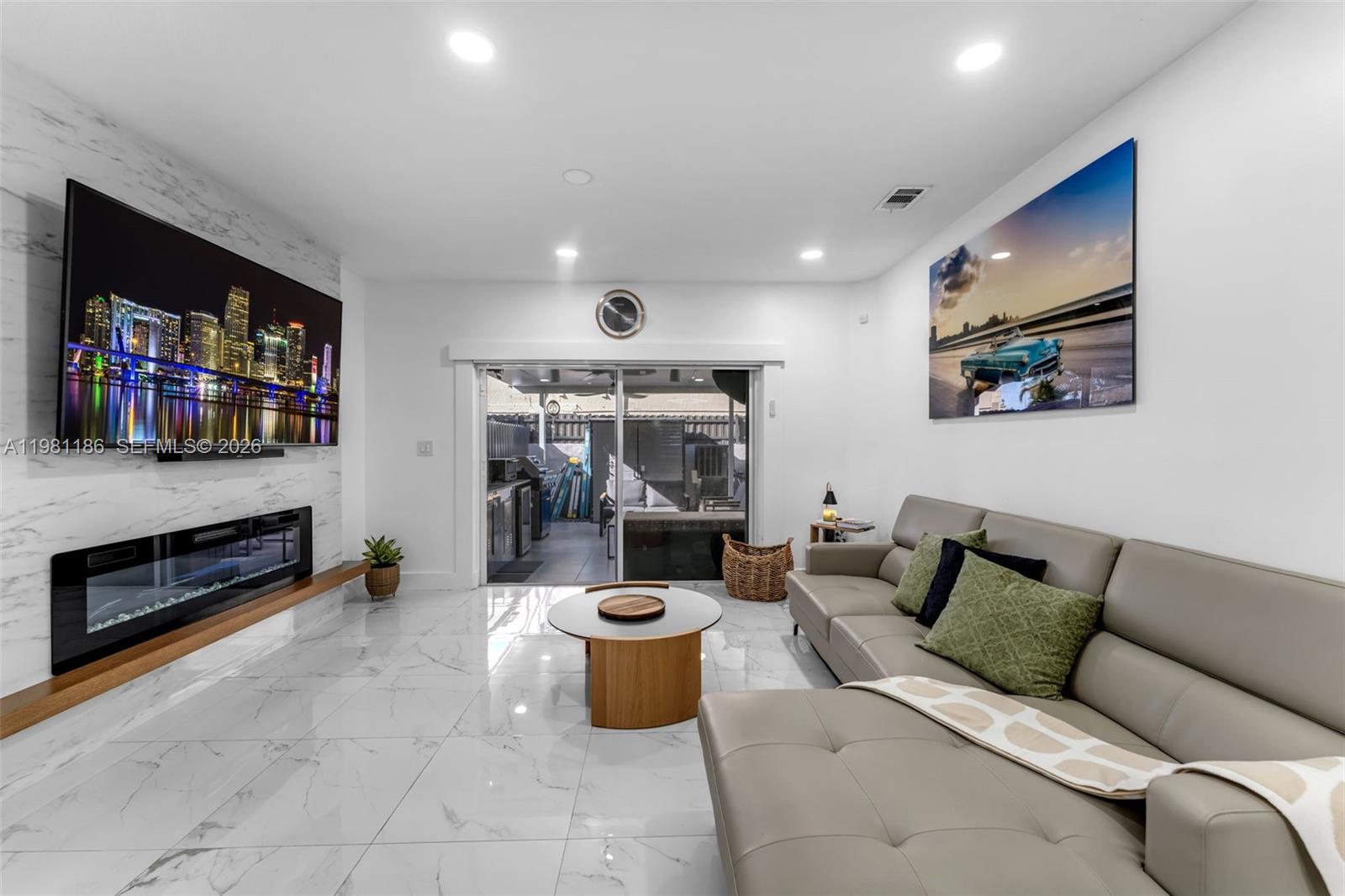 120 SW 109th Ave #18 Sweetwater, FL 33174