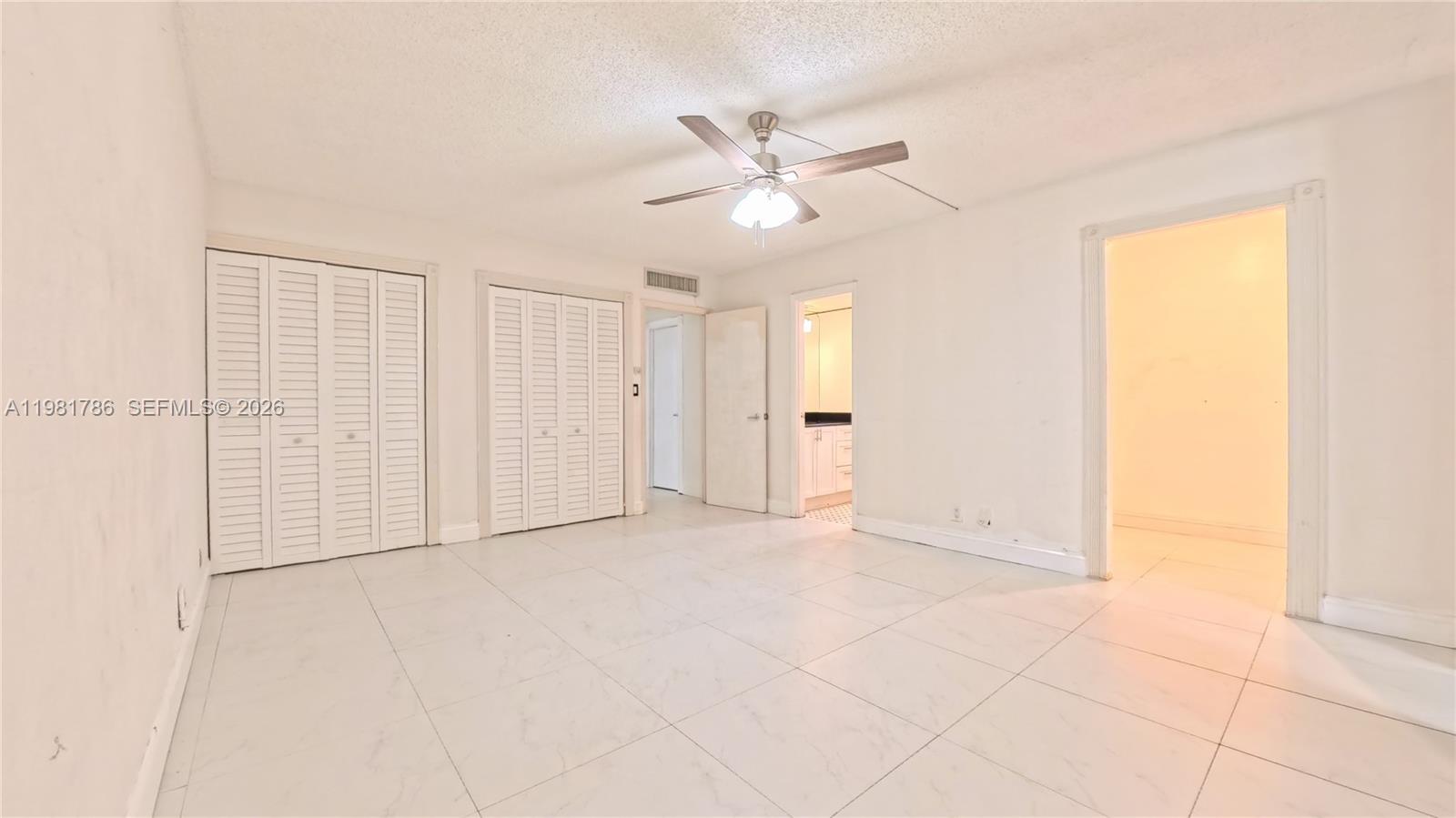 20300 W Country Clb Dr #PH18-3 Aventura, FL 33180