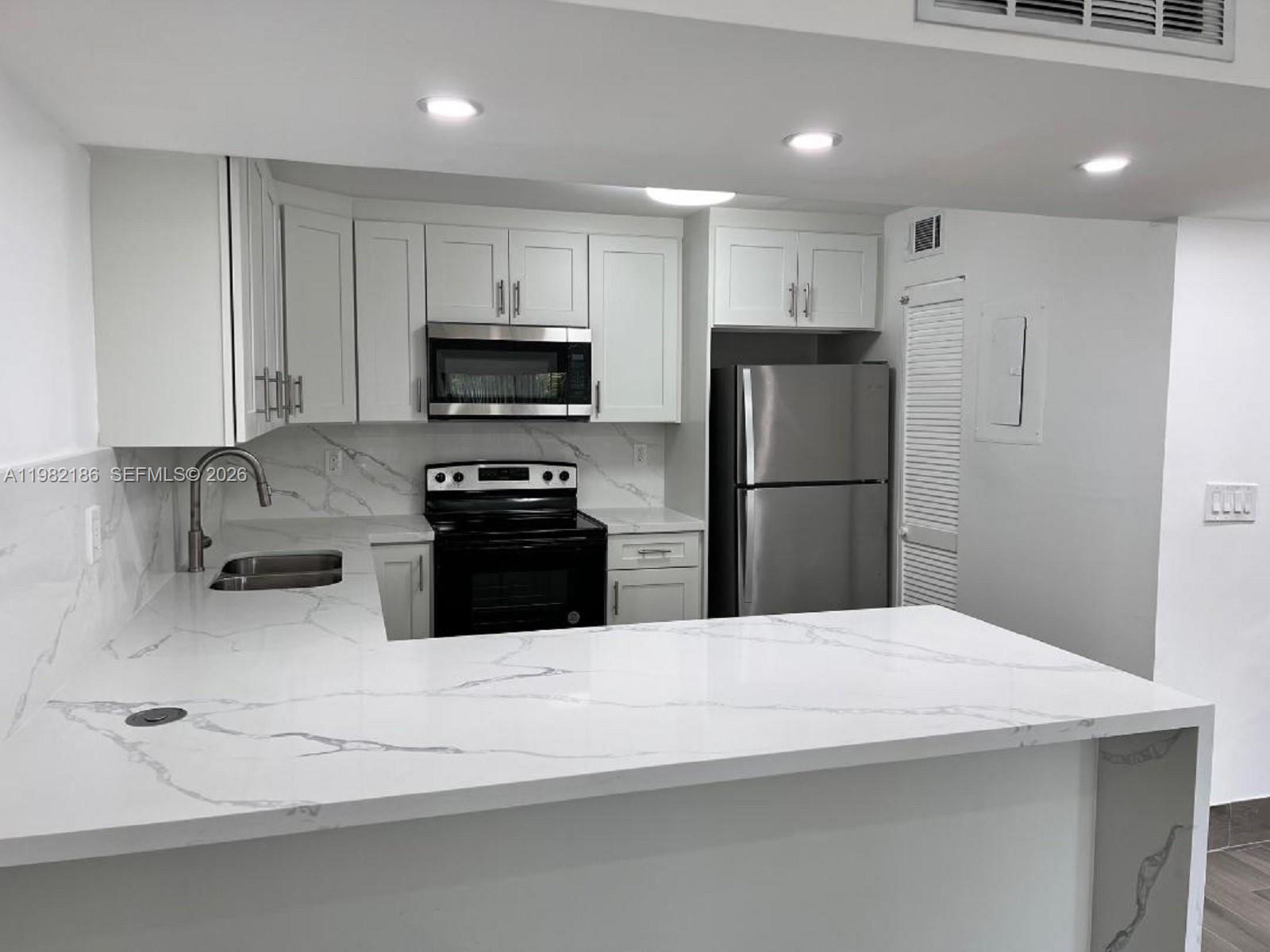 8820 SW 132nd Pl #203D-S Miami, FL 33186