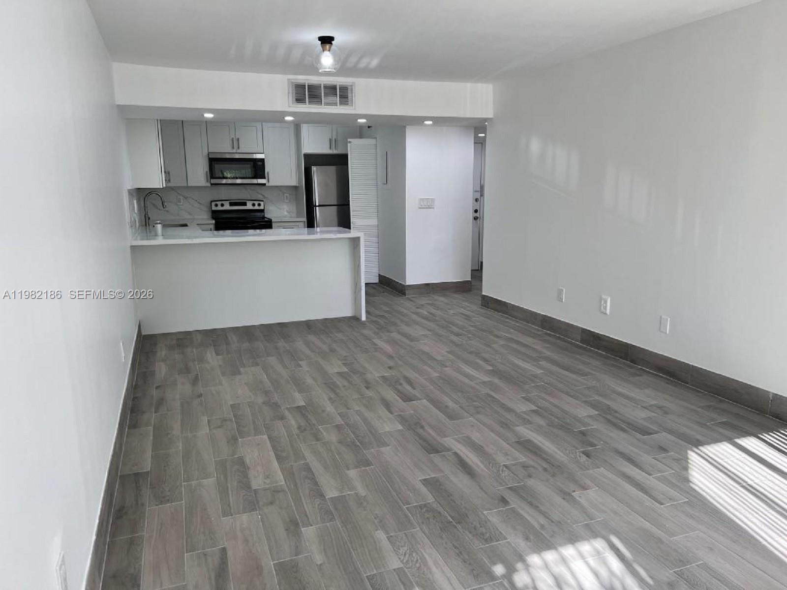 8820 SW 132nd Pl #203D-S Miami, FL 33186