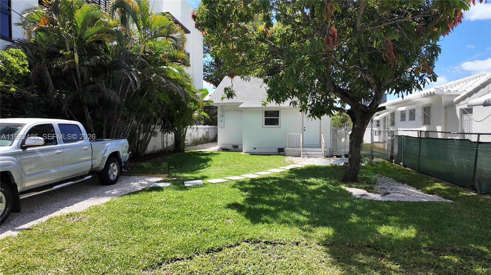 1721 Fletcher St Hollywood, FL 33020