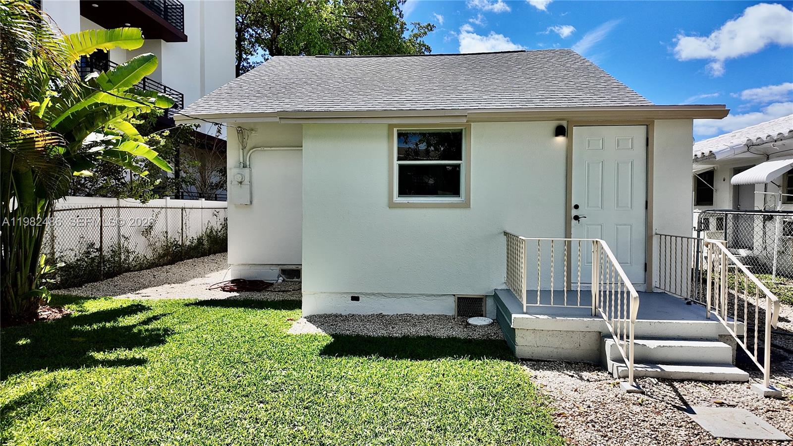 1721 Fletcher St Hollywood, FL 33020