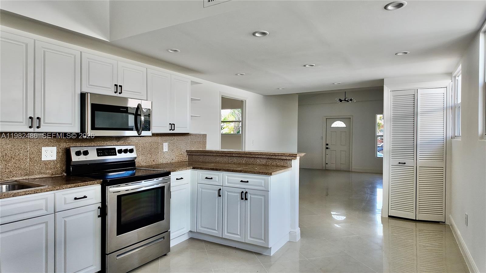 1721 Fletcher St Hollywood, FL 33020