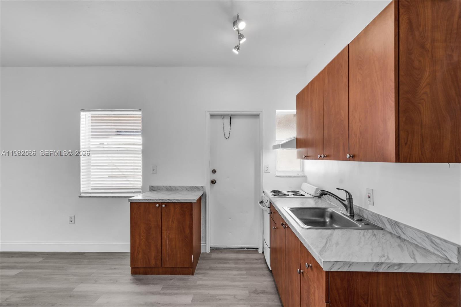 835 83rd St Miami Beach, FL 33141