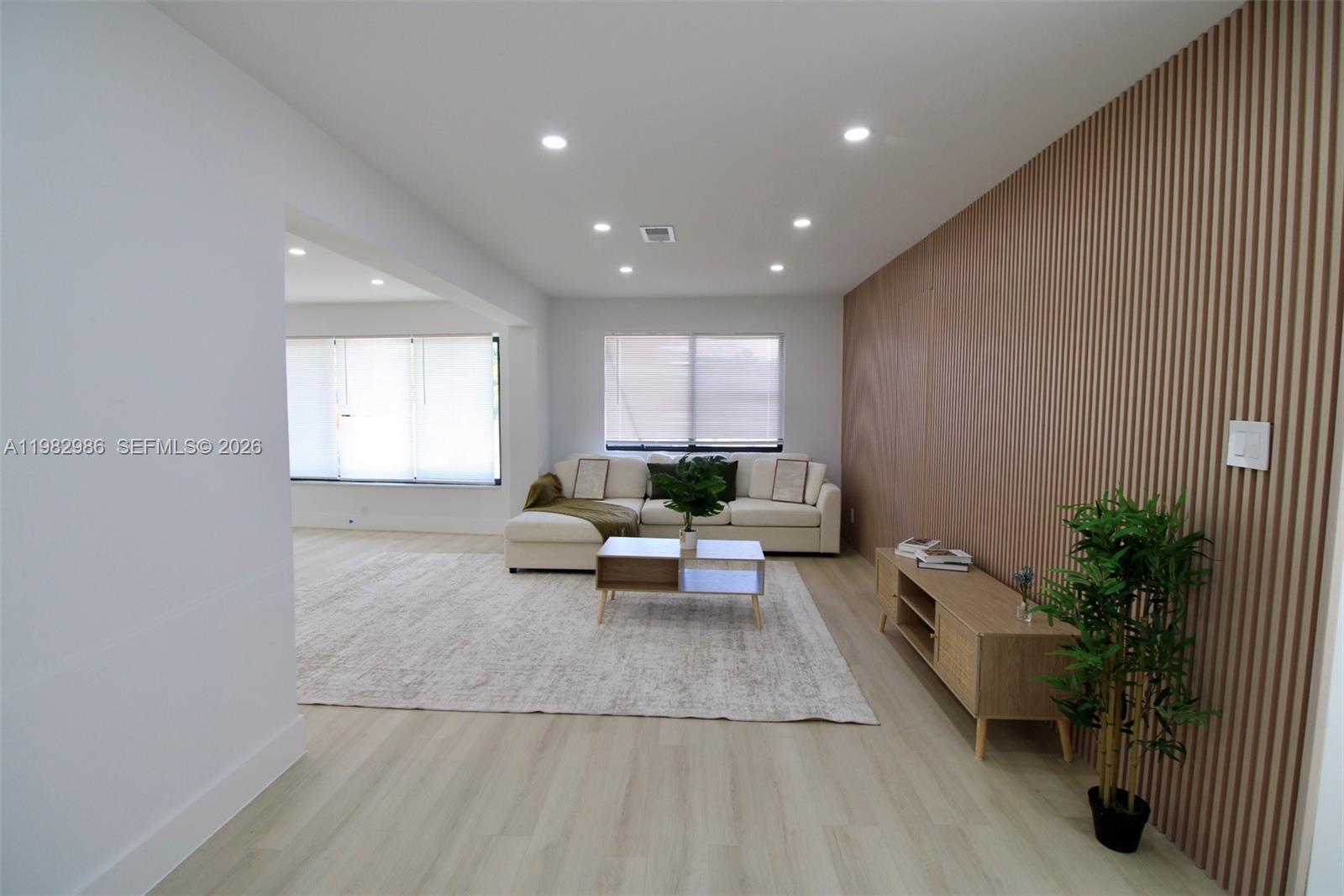 1511 NE 31st Ct Pompano Beach, FL 33064