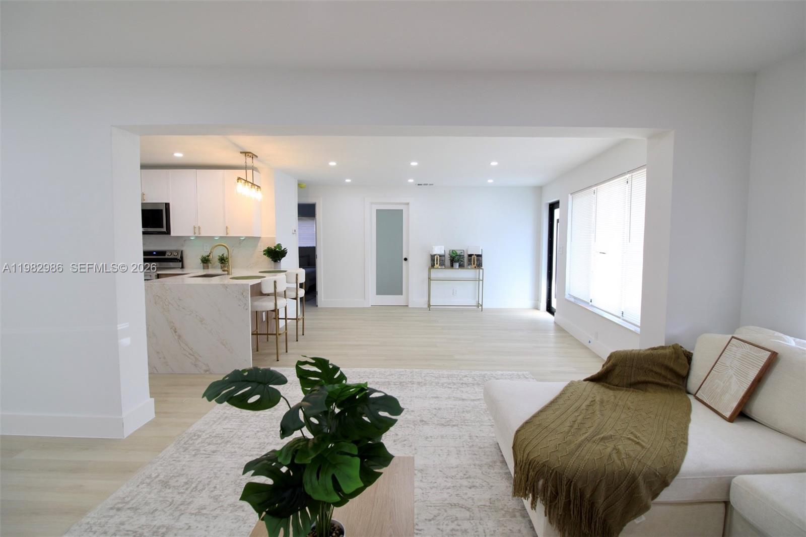 1511 NE 31st Ct Pompano Beach, FL 33064