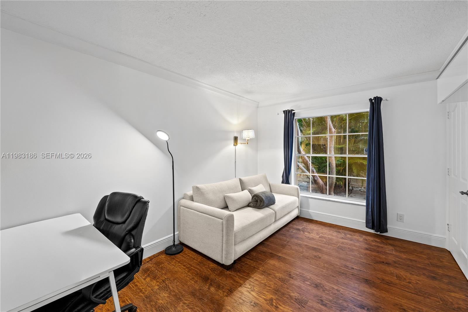 2721 Montevideo Ave Cooper City, FL 33026