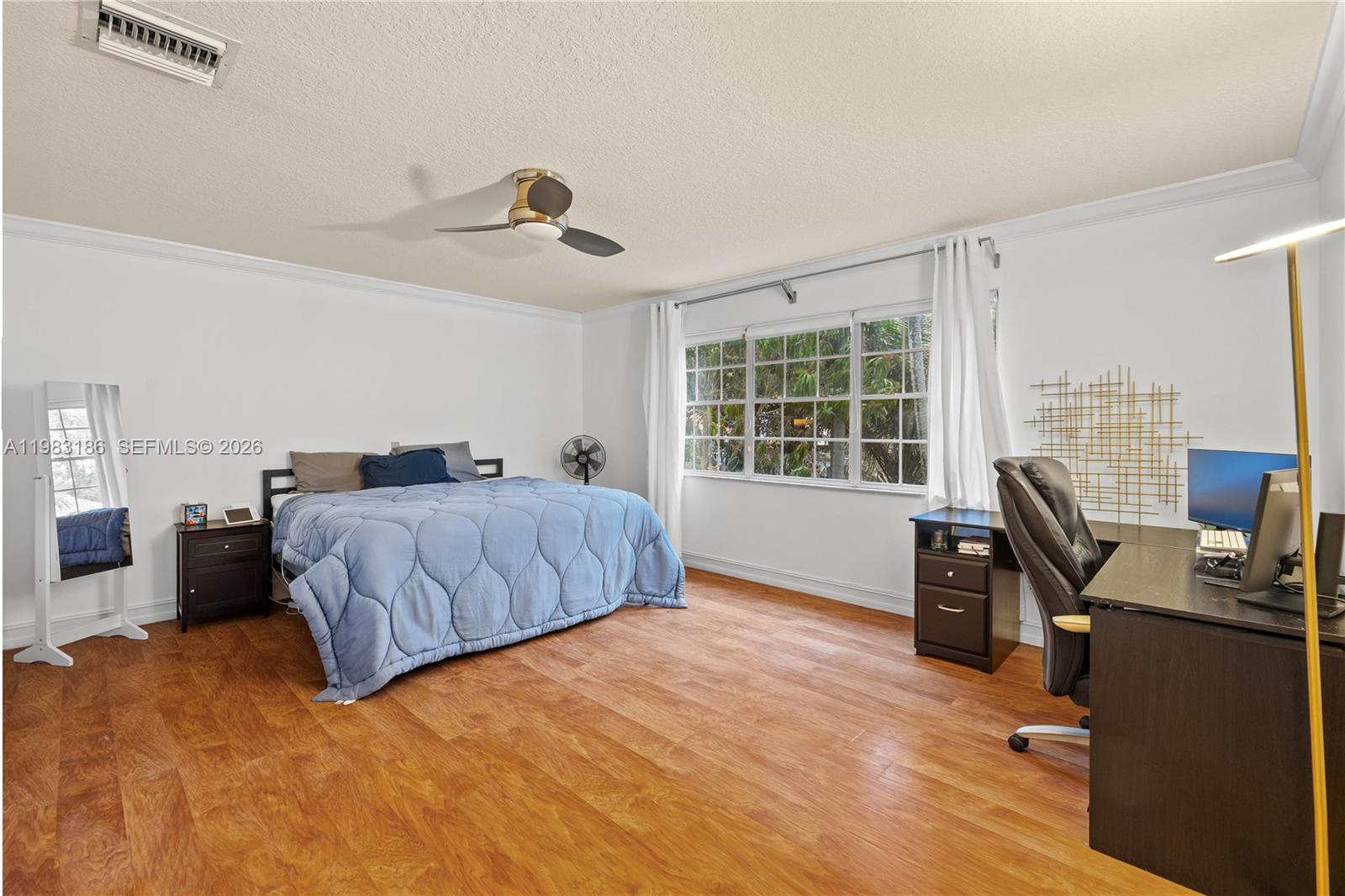 2721 Montevideo Ave Cooper City, FL 33026