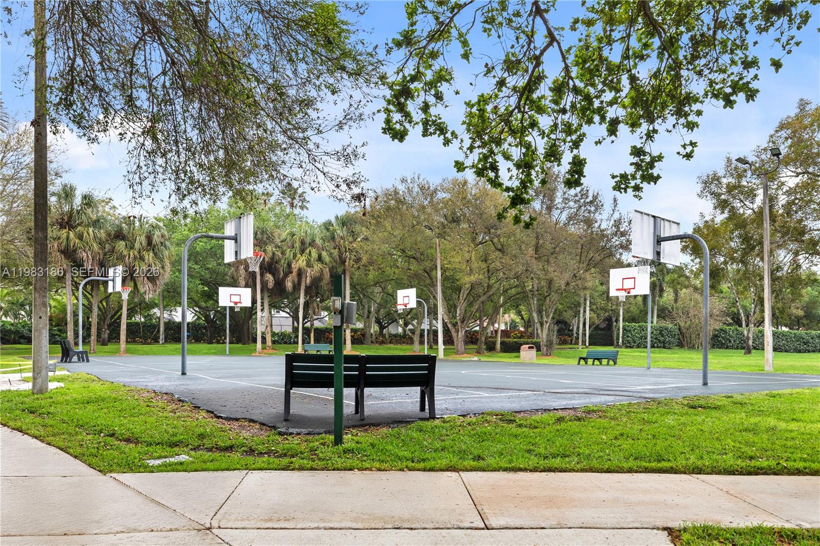 2721 Montevideo Ave Cooper City, FL 33026