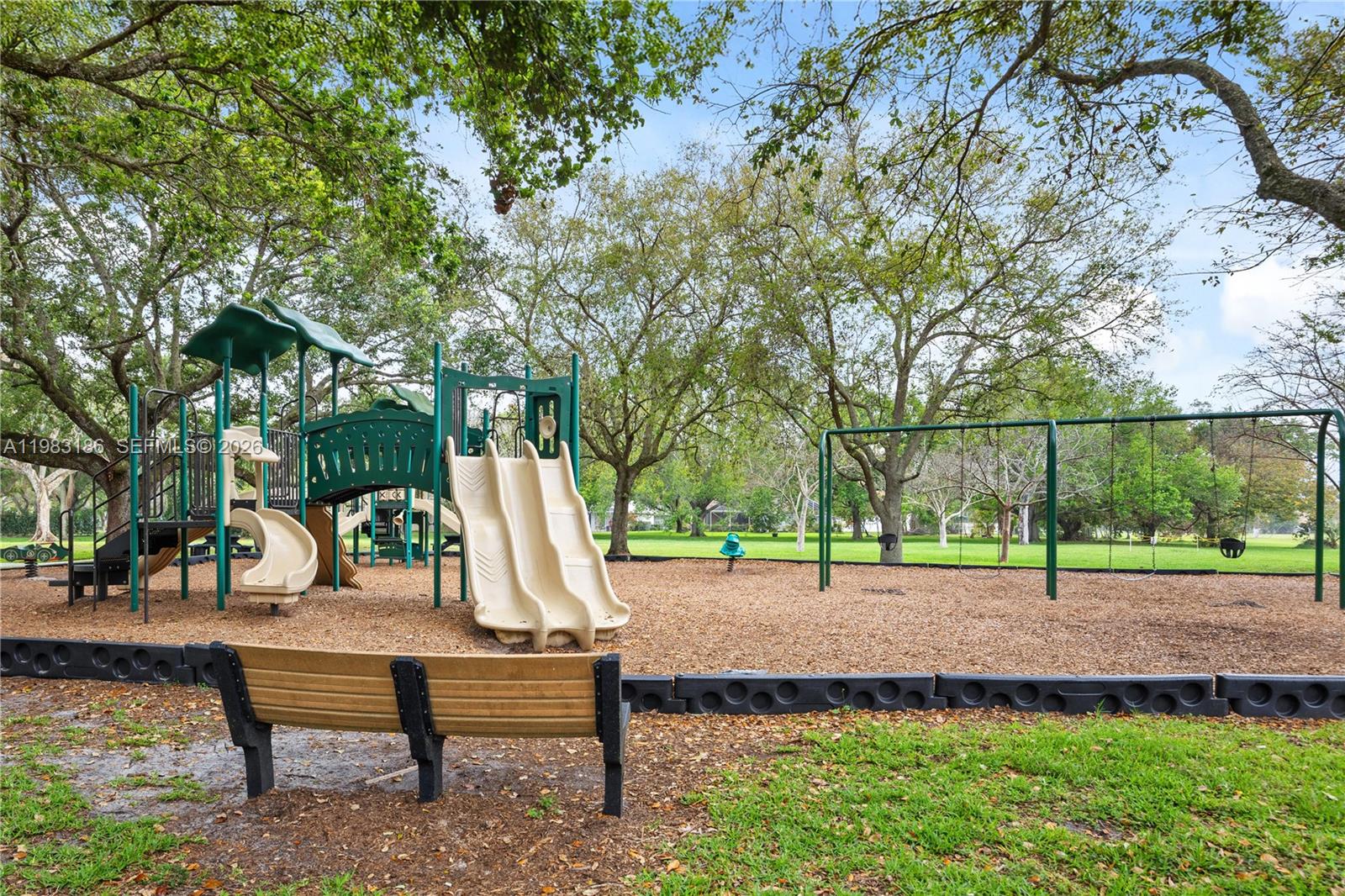 2721 Montevideo Ave Cooper City, FL 33026