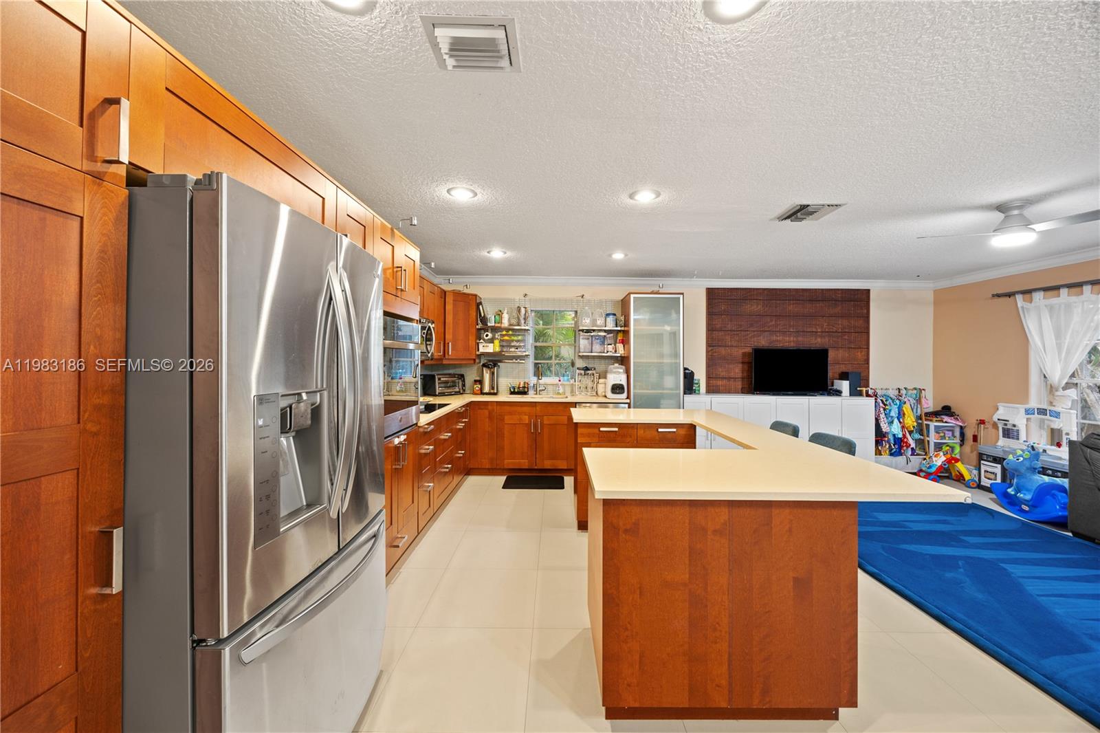 2721 Montevideo Ave Cooper City, FL 33026