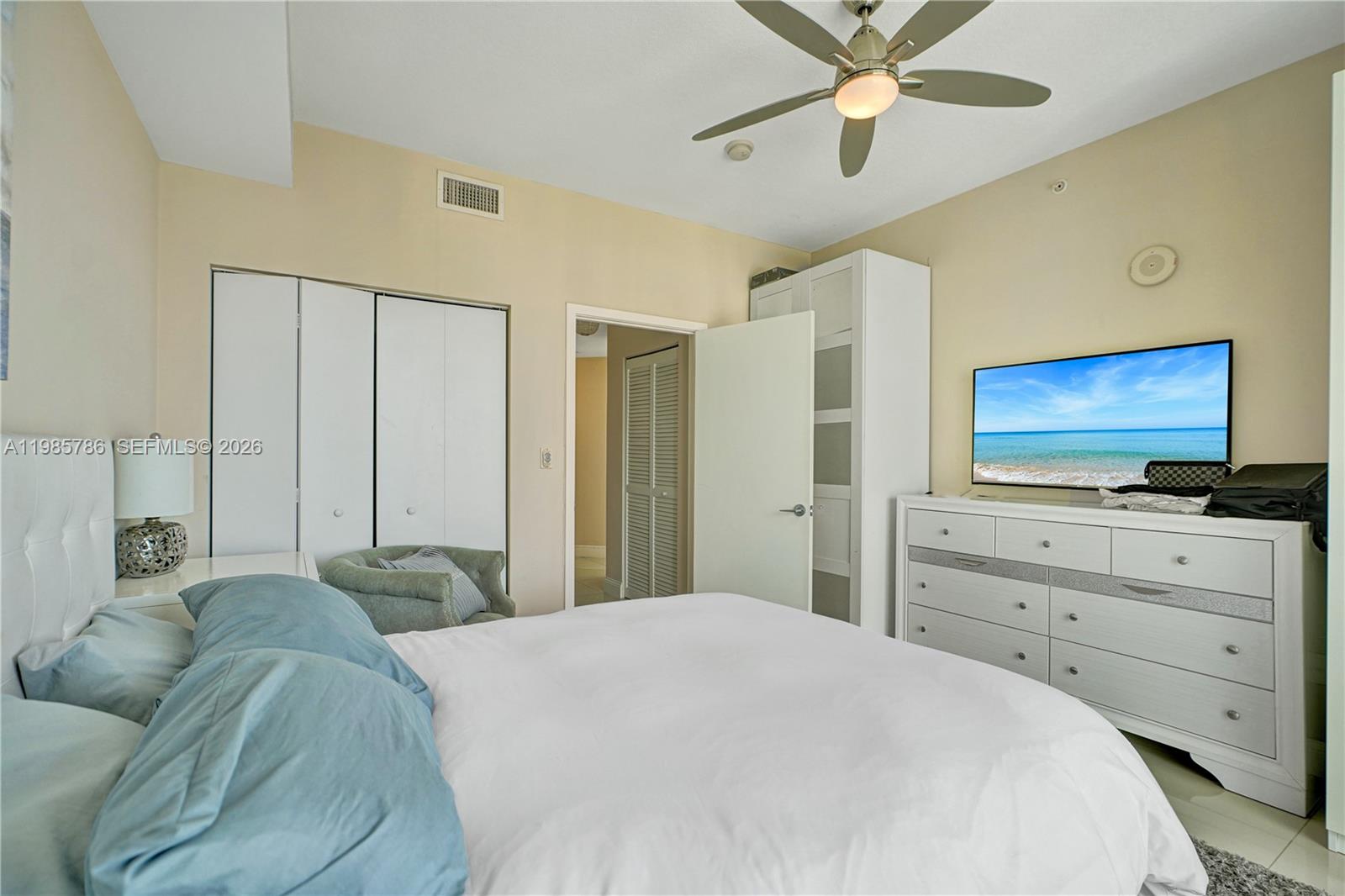 image Axis on Brickell South13