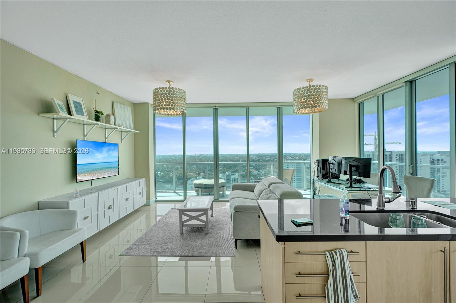 image Axis on Brickell South1