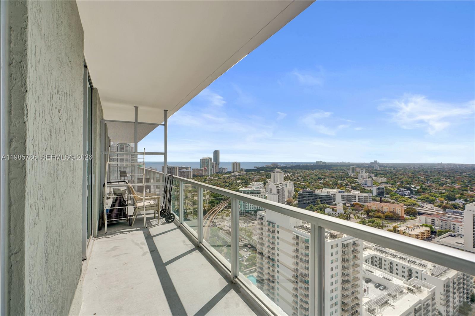 image Axis on Brickell South25