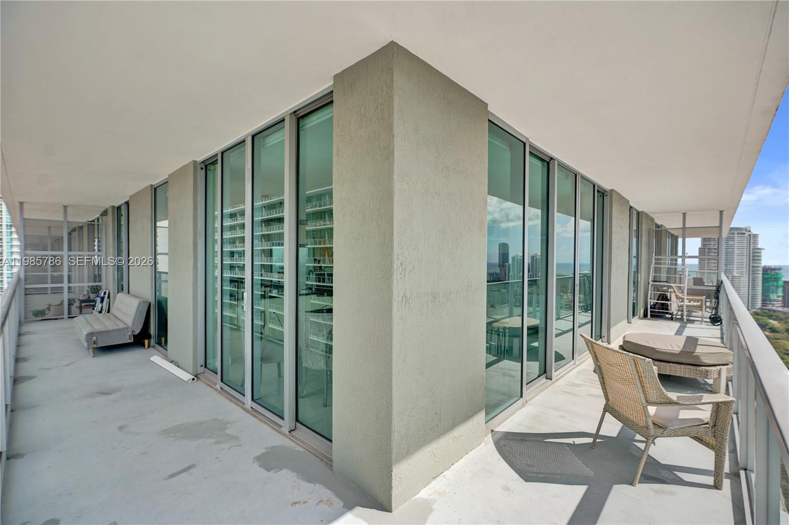 image Axis on Brickell South26