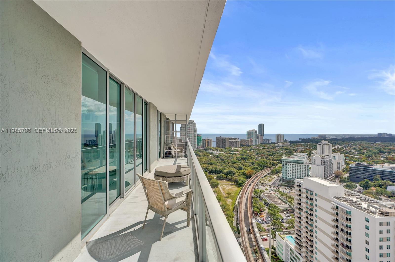 image Axis on Brickell South27