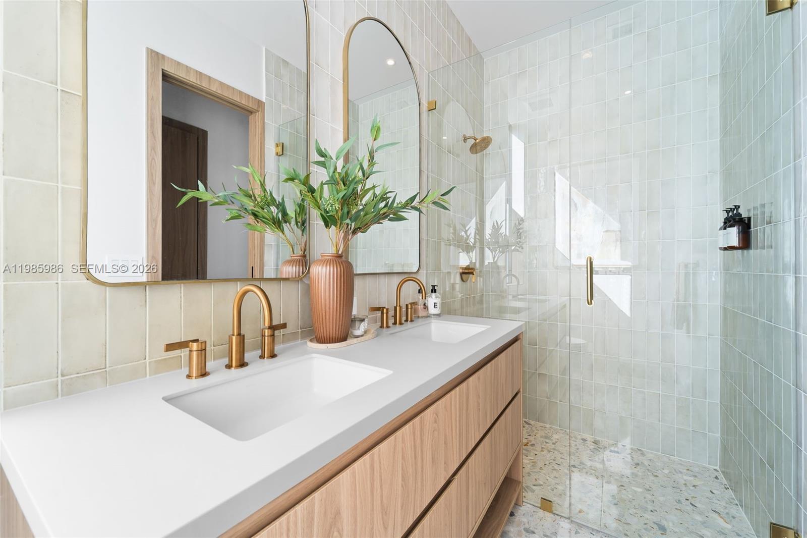 8625 NE 10th Ave Miami, FL 33138