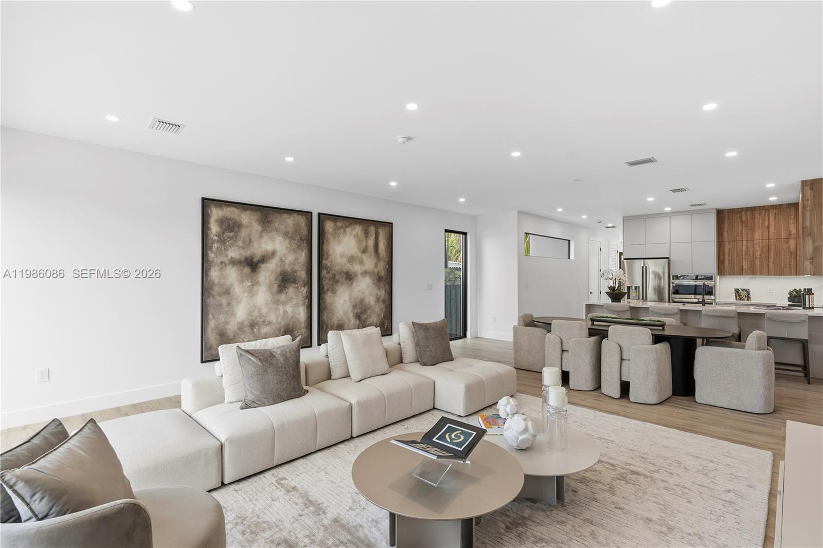 2730 SW 31st Ave Miami, FL 33133