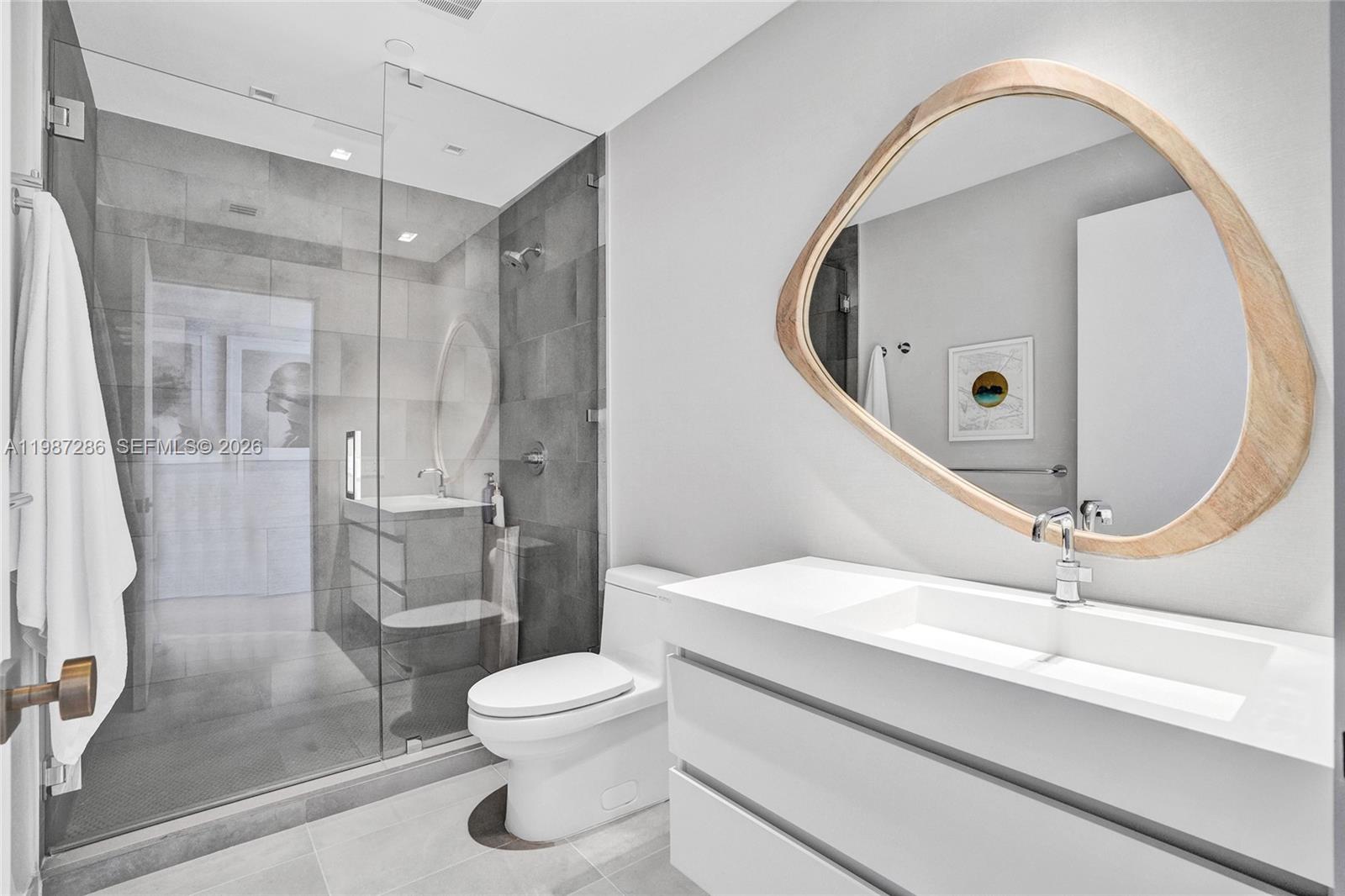 788 NE 23rd St #3801 Miami, FL 33137