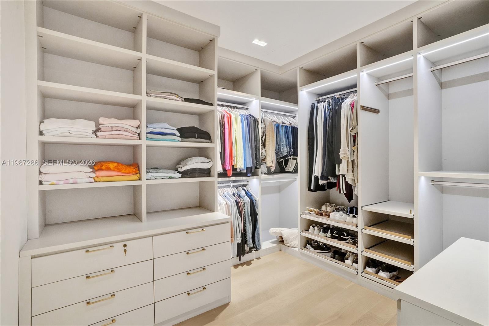 788 NE 23rd St #3801 Miami, FL 33137