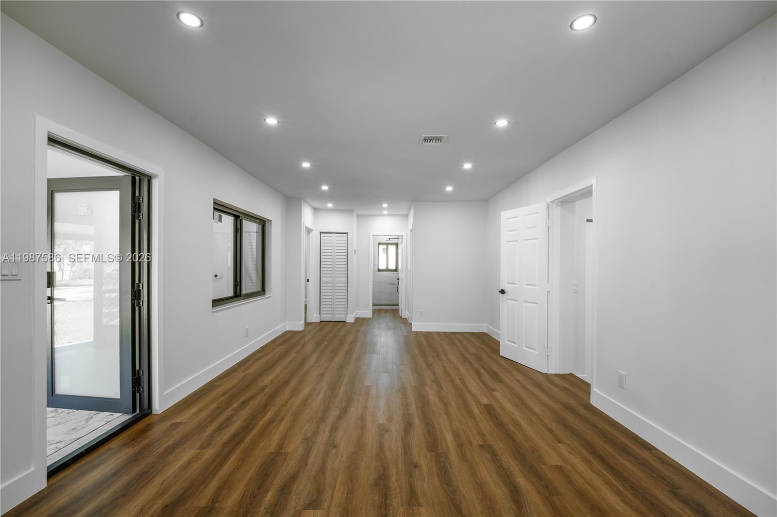 220 NW 144th St Miami, FL 33168