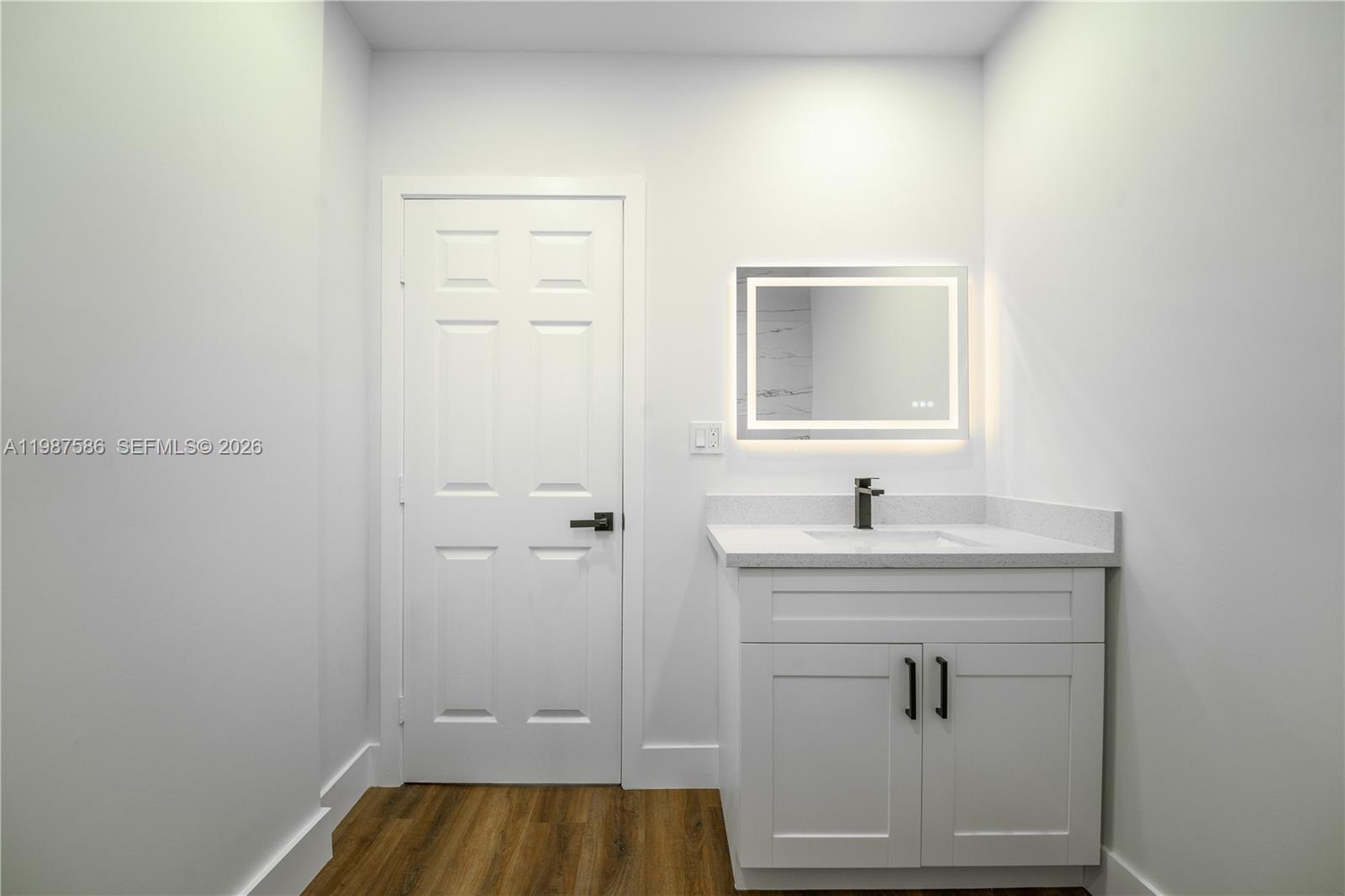 220 NW 144th St Miami, FL 33168