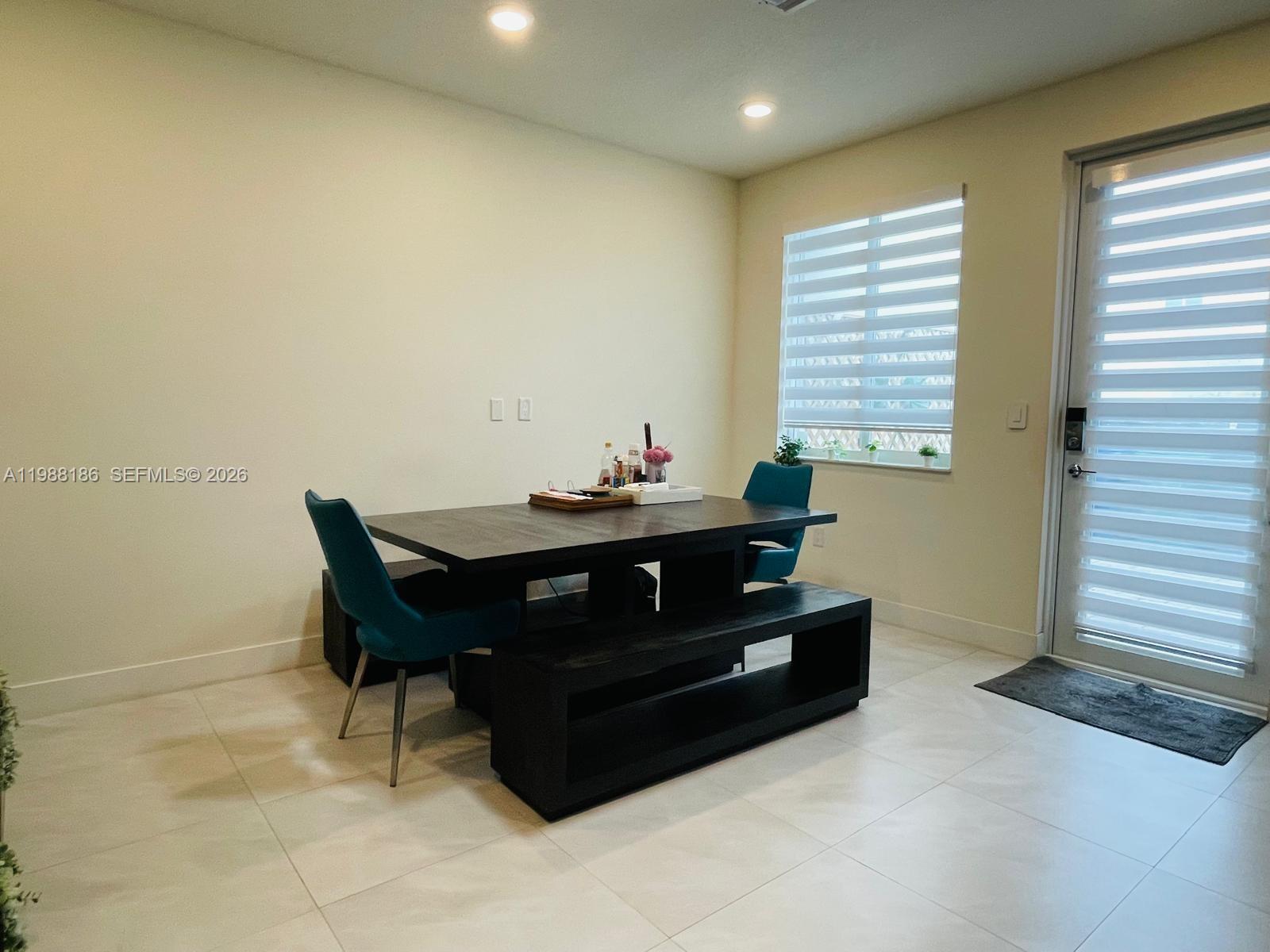 10460 NW 67th St Doral, FL 33178