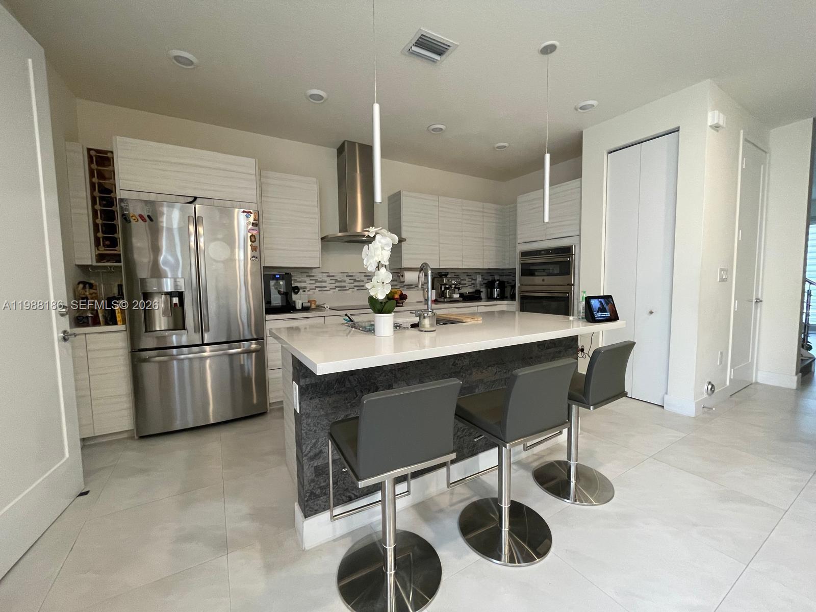 10460 NW 67th St Doral, FL 33178