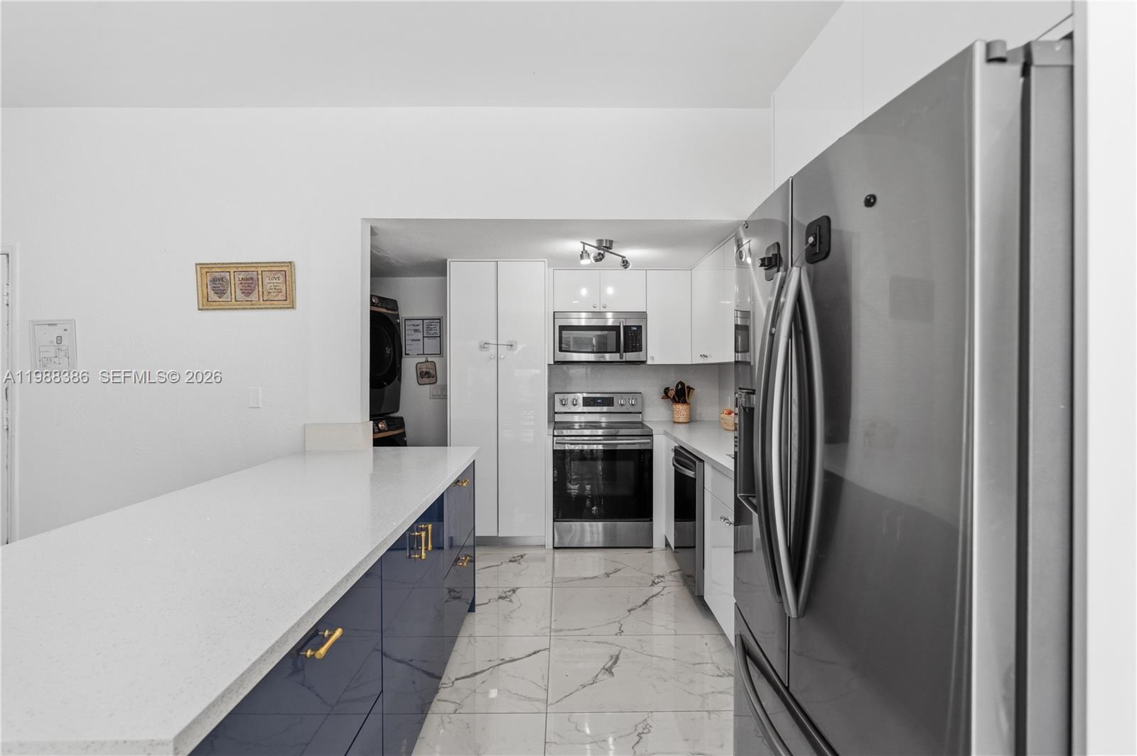 1110 NE 130th St North Miami, FL 33161