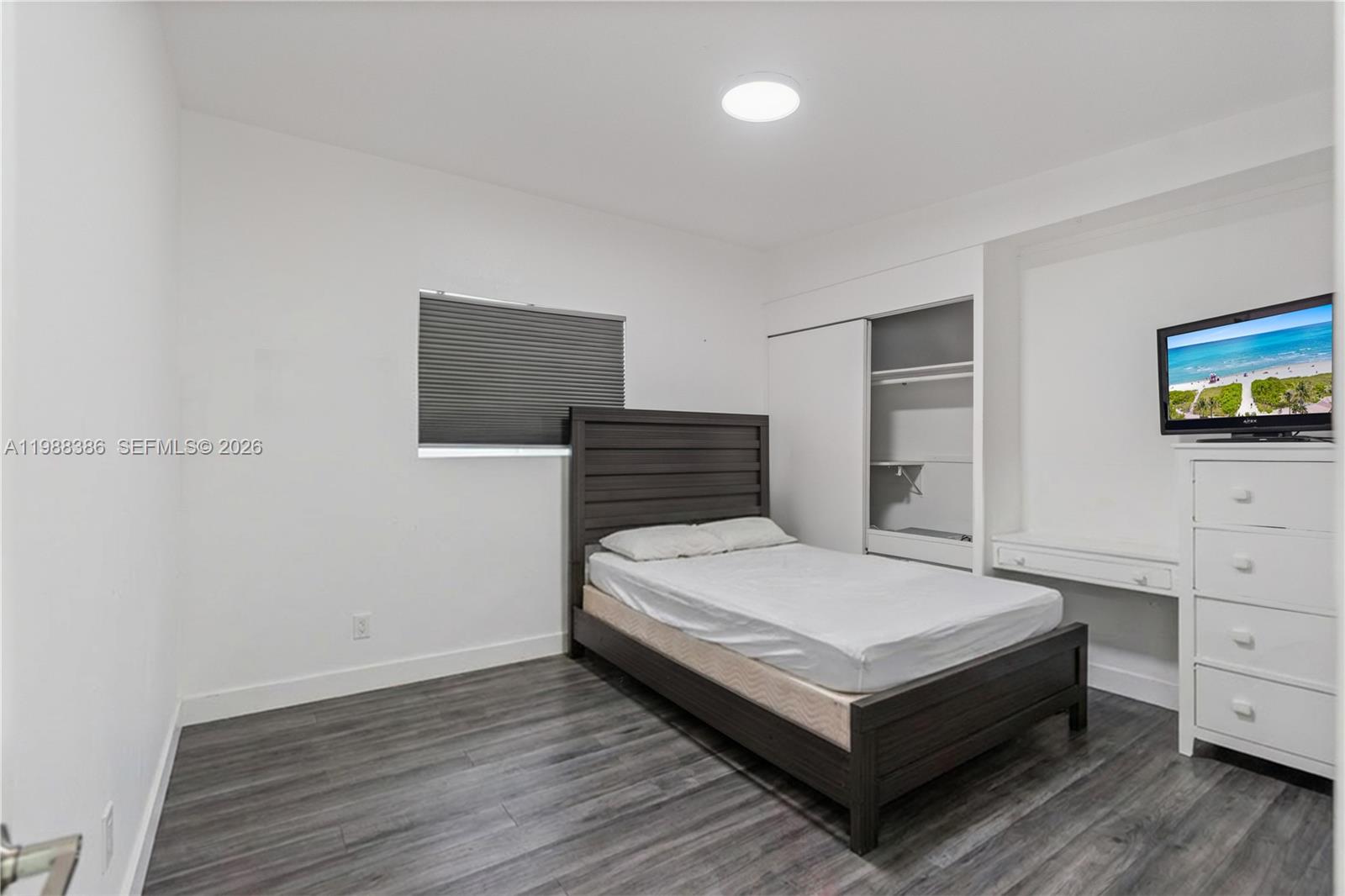 1110 NE 130th St North Miami, FL 33161