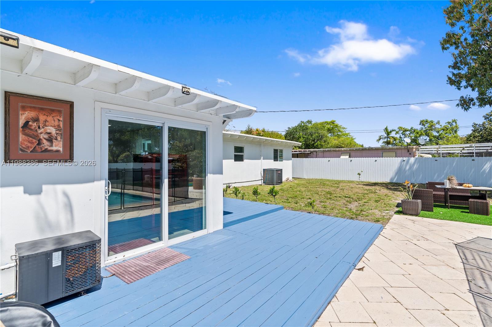 1110 NE 130th St North Miami, FL 33161