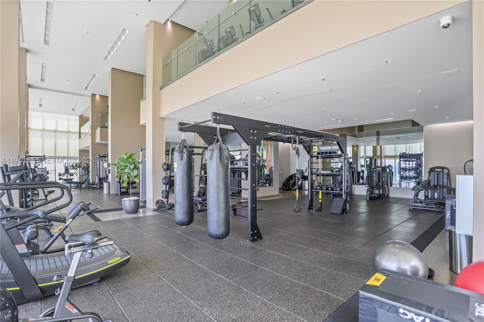 image Beach Club 248