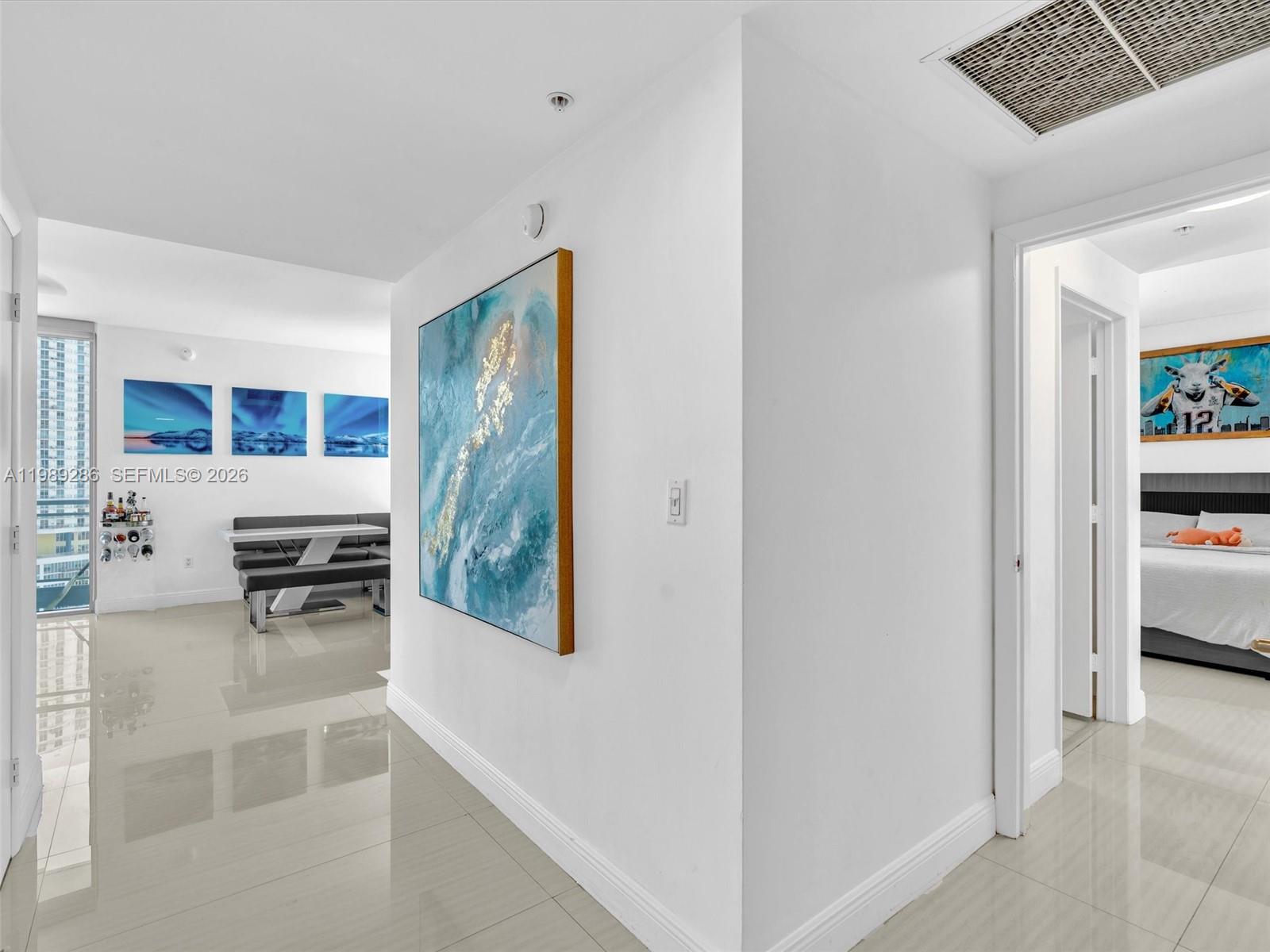 90 SW 3rd St #2013 Miami, FL 33130