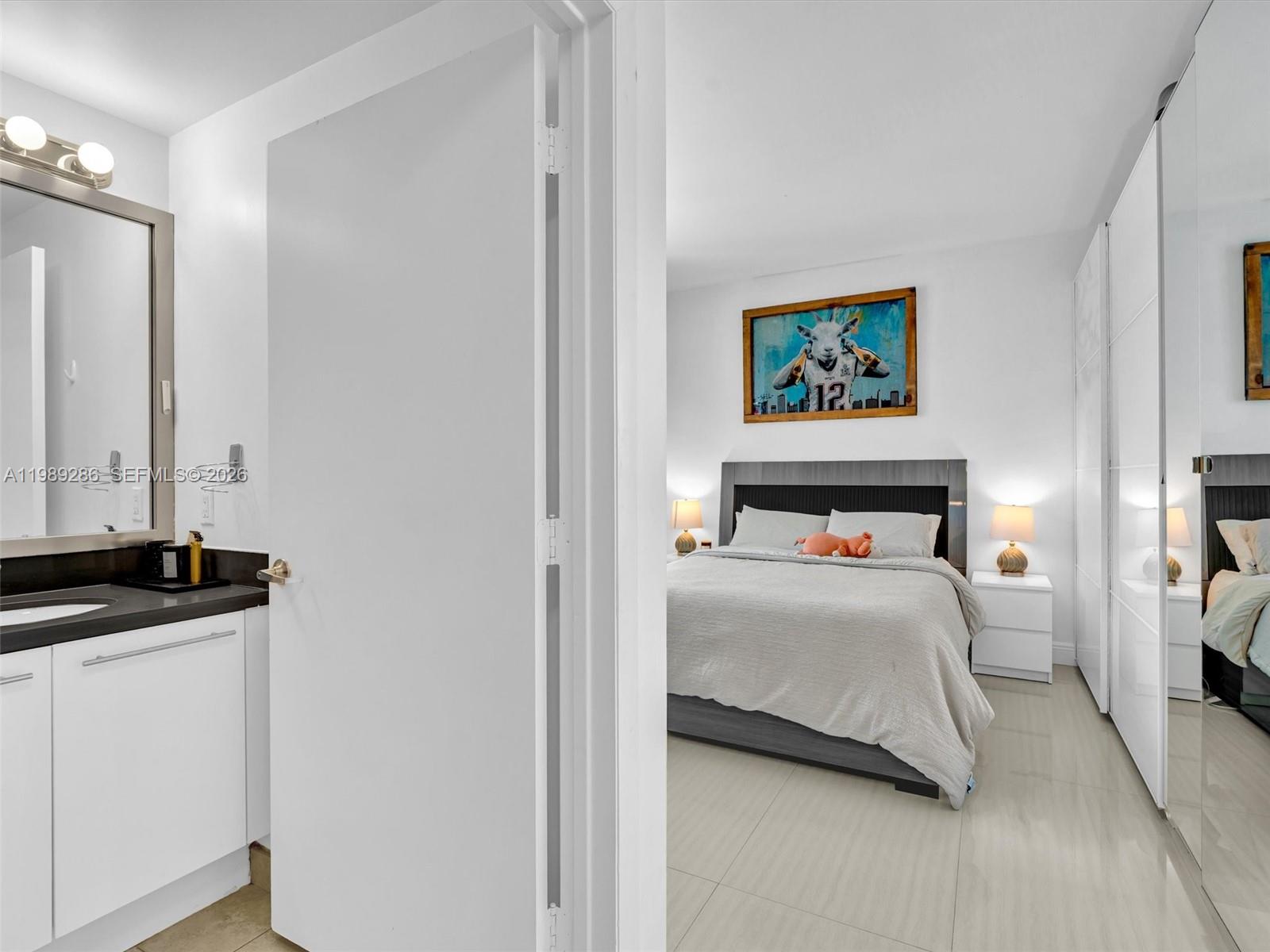 90 SW 3rd St #2013 Miami, FL 33130