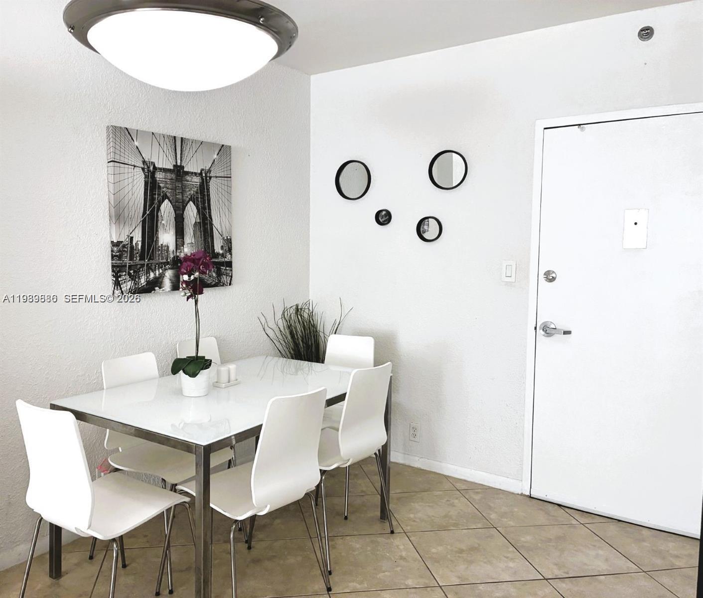 image Mirador 1000 (South Tower)2