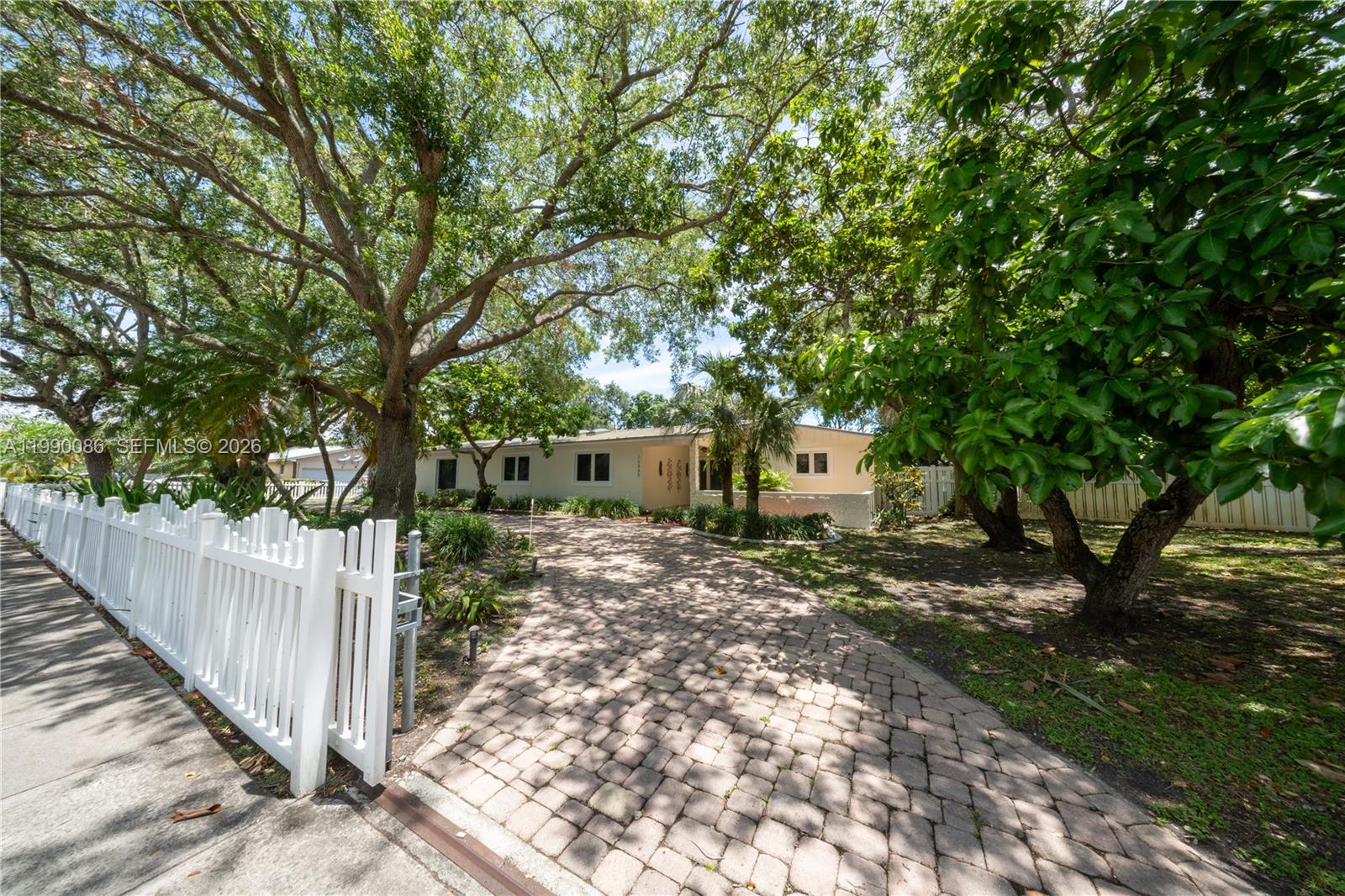 16445 SW 80th Ave Palmetto Bay, FL 33157