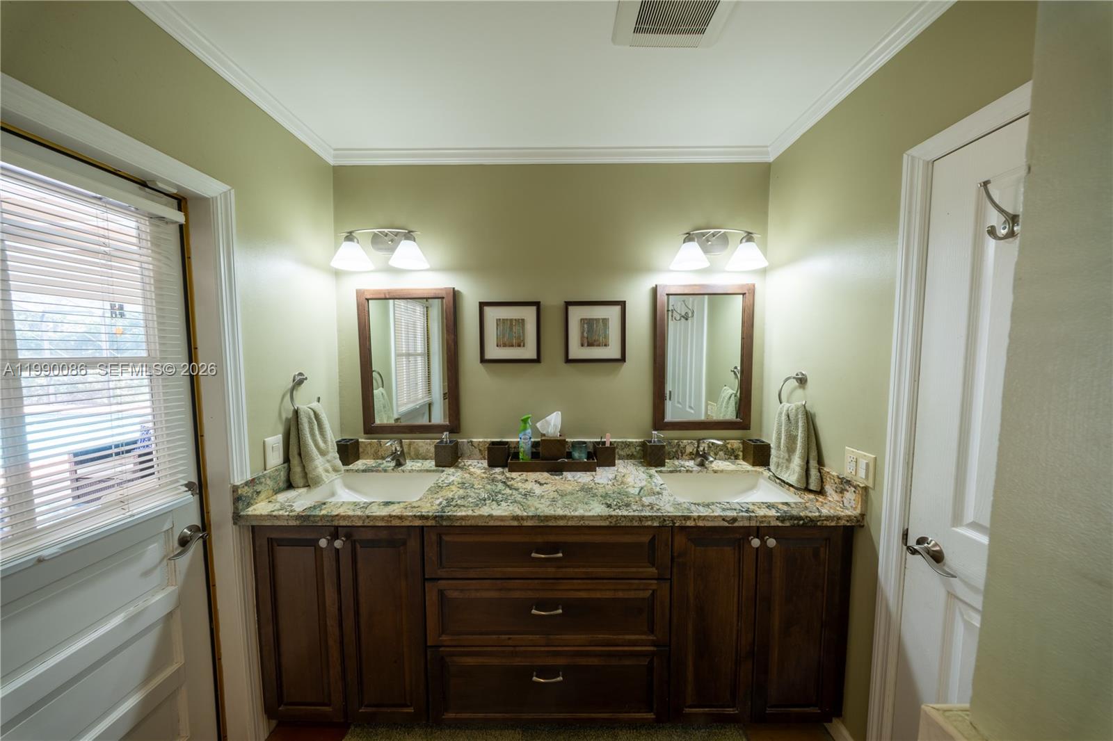 16445 SW 80th Ave Palmetto Bay, FL 33157