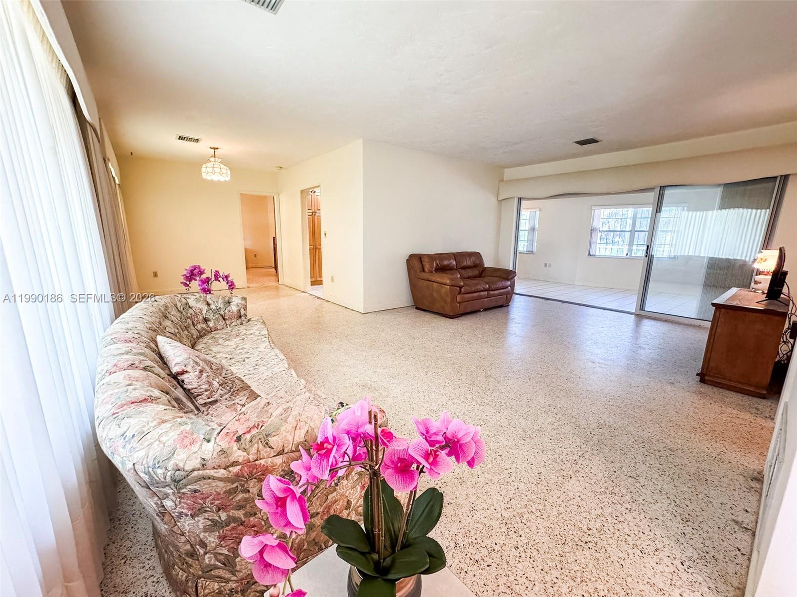 15501 SW 88th Ave Palmetto Bay, FL 33157