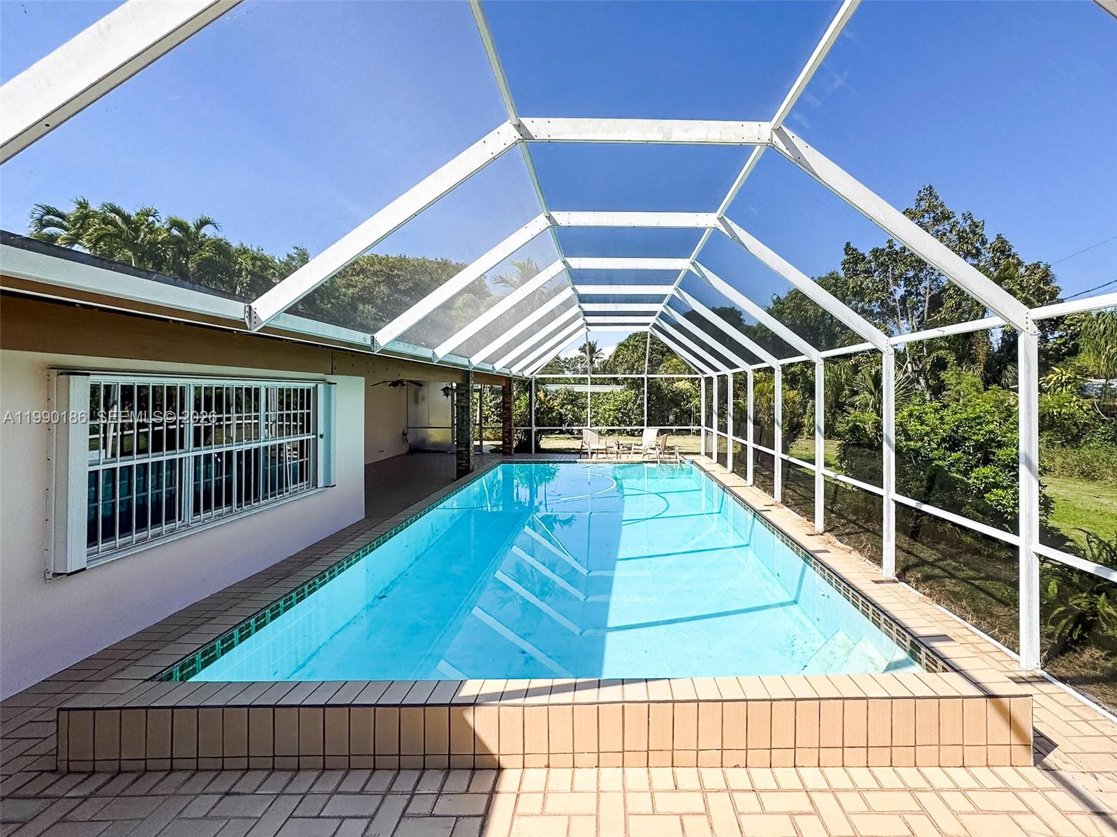 15501 SW 88th Ave Palmetto Bay, FL 33157